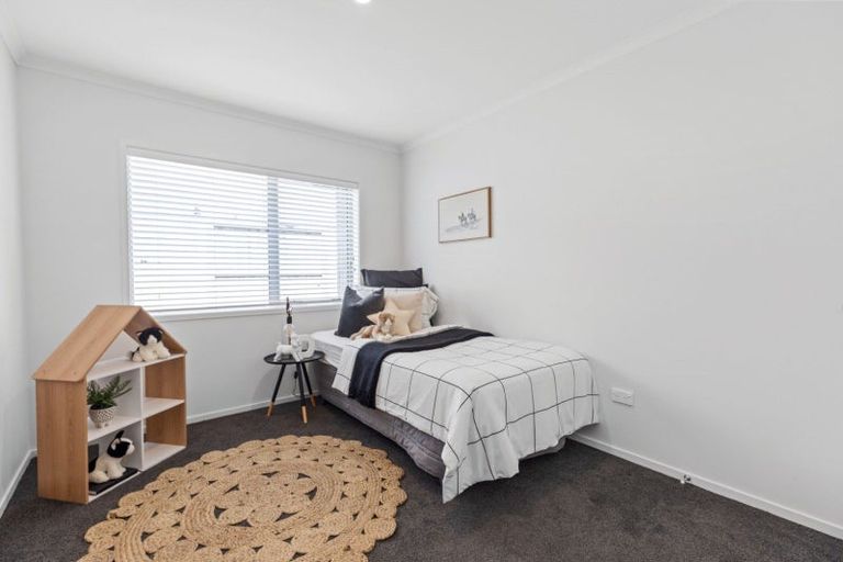 Photo of property in 10 Rochfort Crescent, Pyes Pa, Tauranga, 3112
