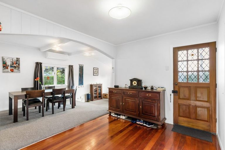 Photo of property in 21 Zealandia Road, Manly, Whangaparaoa, 0930