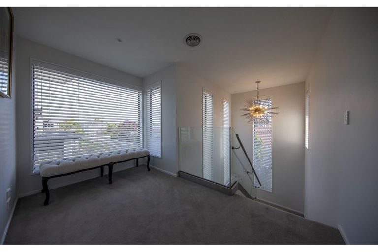 Photo of property in 67 Mansfield Avenue, St Albans, Christchurch, 8014