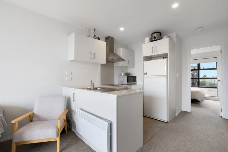 Photo of property in 17 Owens Place, Mount Maunganui, 3116
