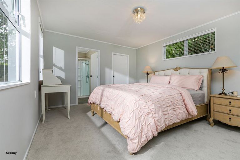 Photo of property in 27 Stanaway Street, Hillcrest, Auckland, 0627