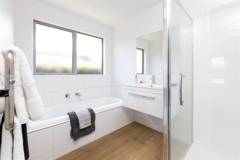 Photo of property in 17 Carpenter Drive, Prebbleton, 7604