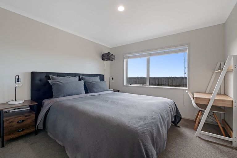 Photo of property in 8c Wiltshire Place, Te Puke, 3119