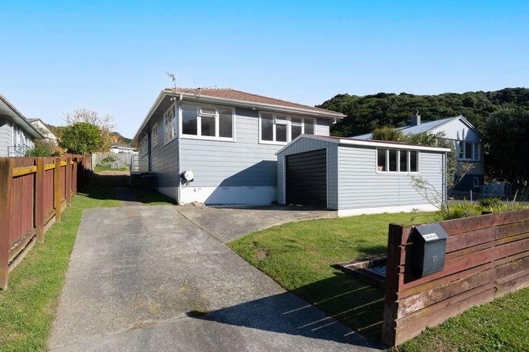 Photo of property in 91 Rangituhi Crescent, Takapuwahia, Porirua, 5022