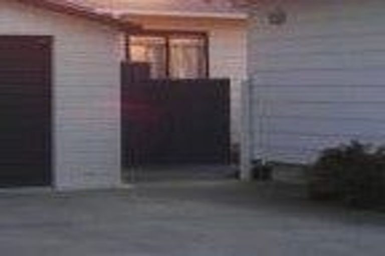 Photo of property in 36a Medina Crescent, Parklands, Christchurch, 8083