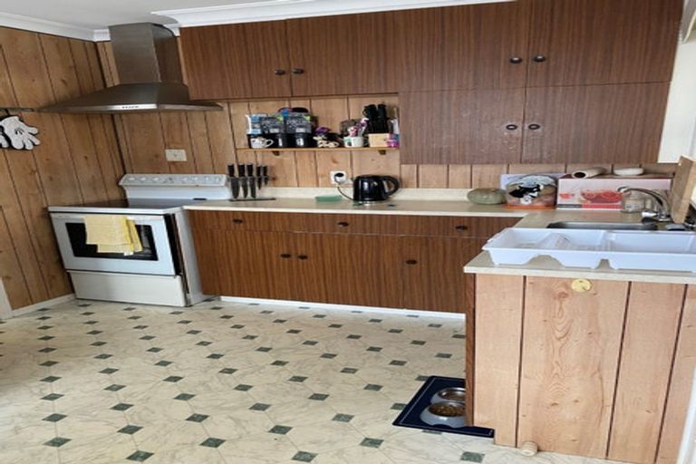Photo of property in 607 Queen Street East, Levin, 5510