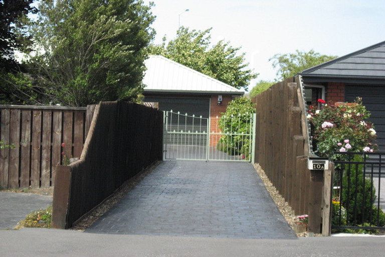Photo of property in 10 Dinton Street, Russley, Christchurch, 8042