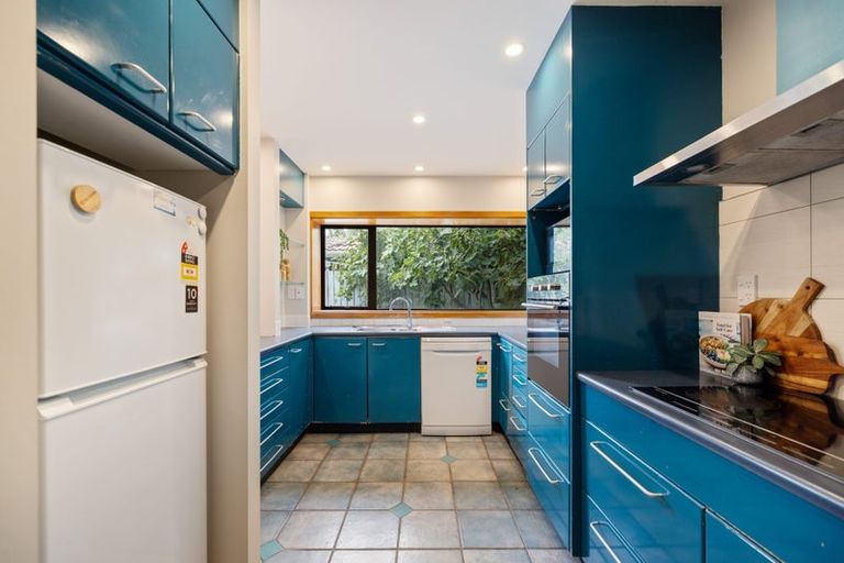 Photo of property in 2/155 Yaldhurst Road, Sockburn, Christchurch, 8042