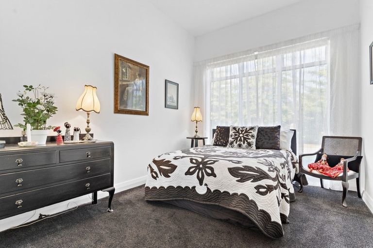 Photo of property in 66 Jellicoe Street, Greytown, 5712