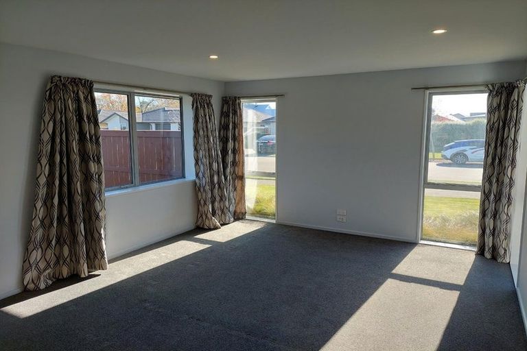 Photo of property in 10 Kendon Drive, Rolleston, 7614