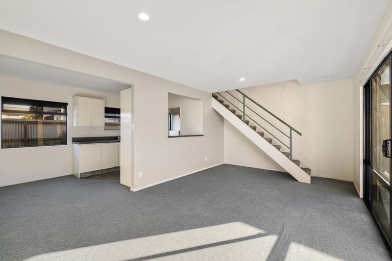 Photo of property in 42 Stanmore Road, Phillipstown, Christchurch, 8011