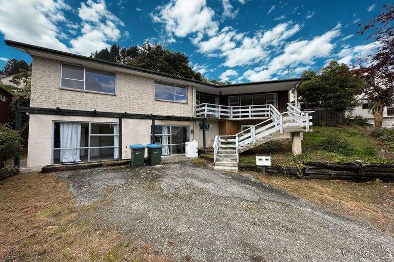 Photo of property in 15 Boundary Street, Queenstown, 9300
