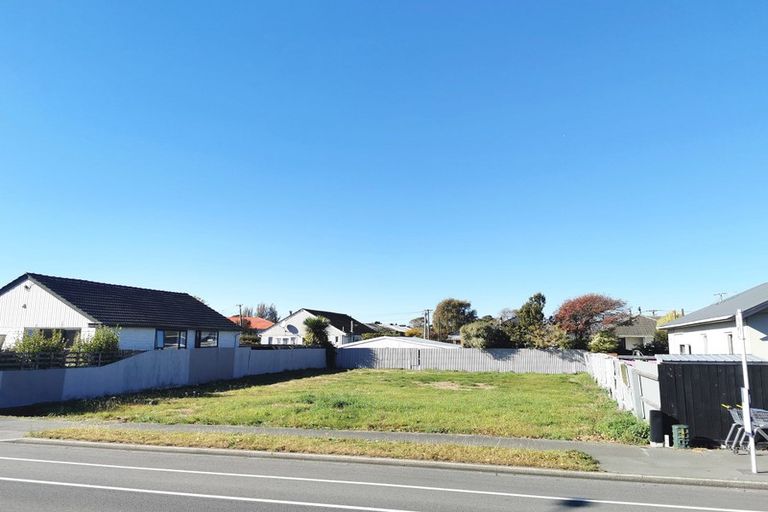 Photo of property in 8 Pages Road, Linwood, Christchurch, 8062