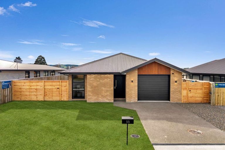Photo of property in 33 Benn Street, Amberley, 7481