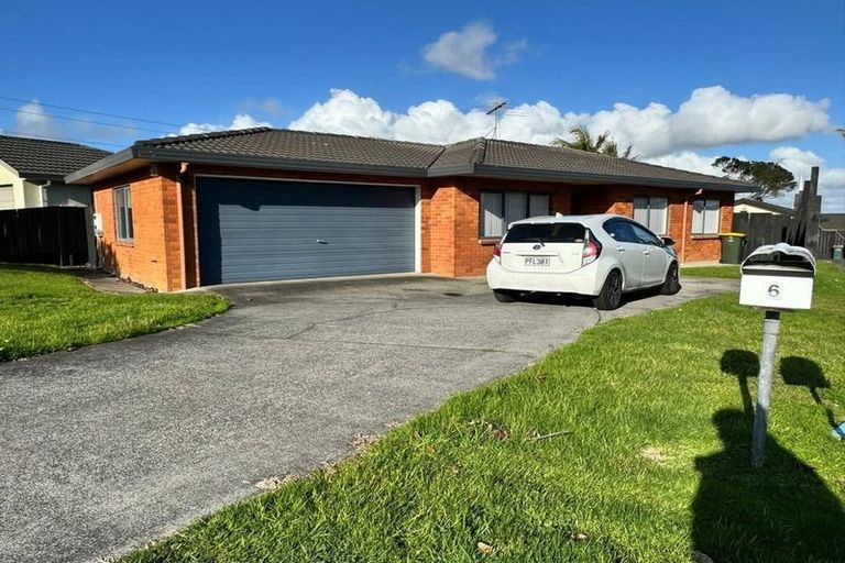 Photo of property in 6 Amarillo Place, Manurewa, Auckland, 2105