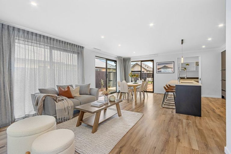 Photo of property in 28 Withers Crescent, Halswell, Christchurch, 8025