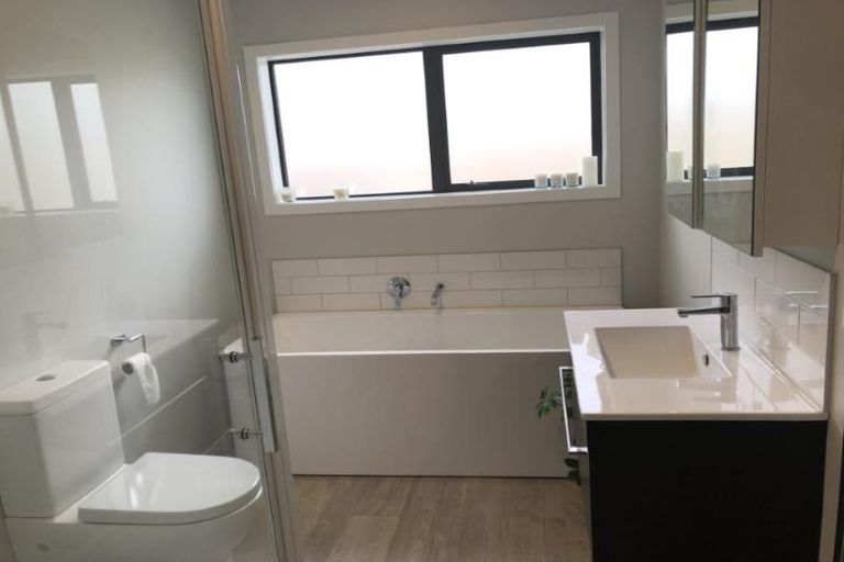 Photo of property in 11 Jack Vaughan Grove, Wainuiomata, Lower Hutt, 5014