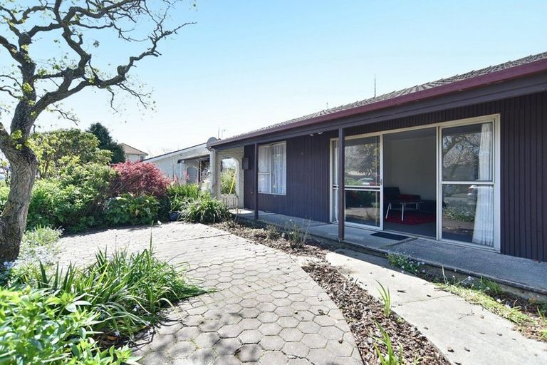 Photo of property in 3/74 Picton Avenue, Riccarton, Christchurch, 8011