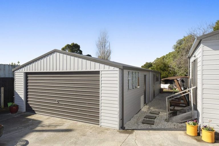 Photo of property in 36 Gould Crescent, Woolston, Christchurch, 8023
