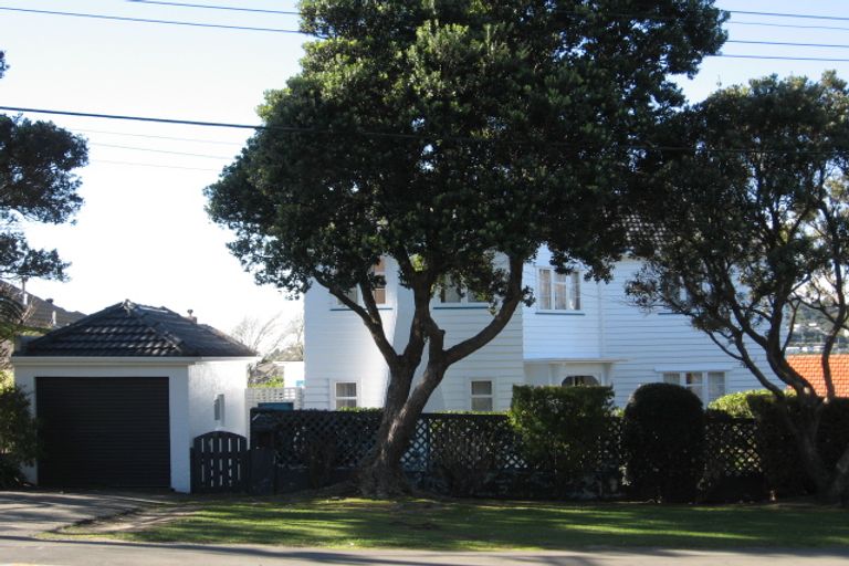 Photo of property in 2 Homewood Avenue, Karori, Wellington, 6012