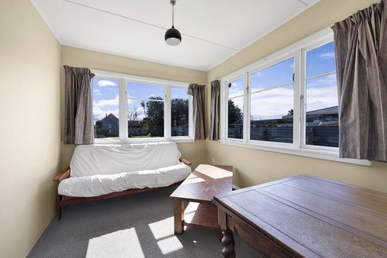 Photo of property in 21 Kapuni Street, Manaia, 4612