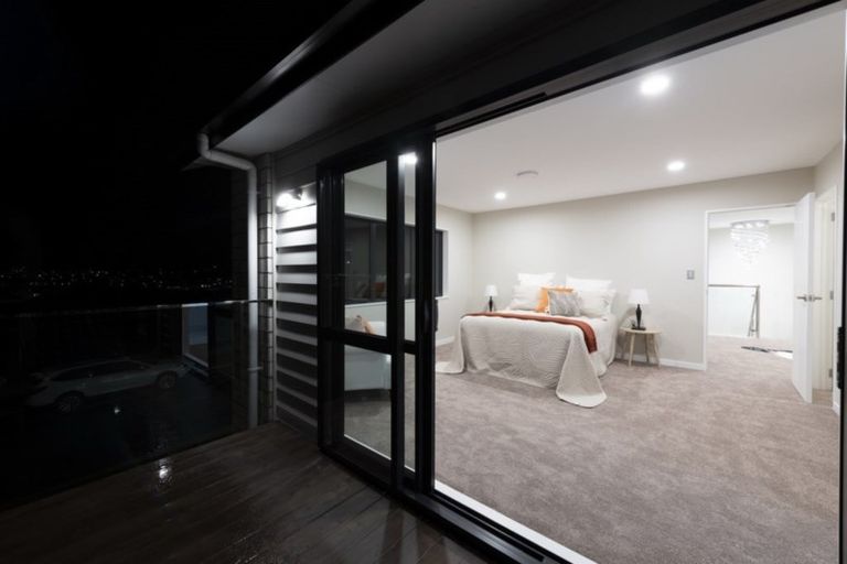 Photo of property in 67 Drumbuoy Drive, Flat Bush, Auckland, 2019