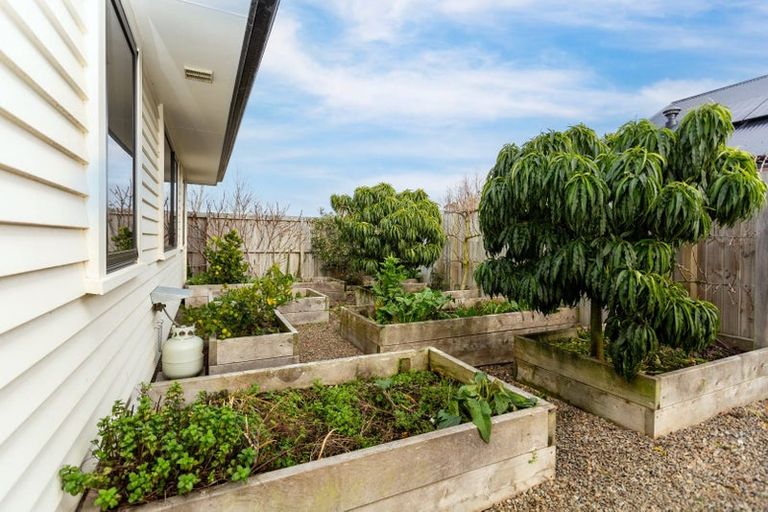 Photo of property in 39 Lock Crescent, Kaiapoi, 7630