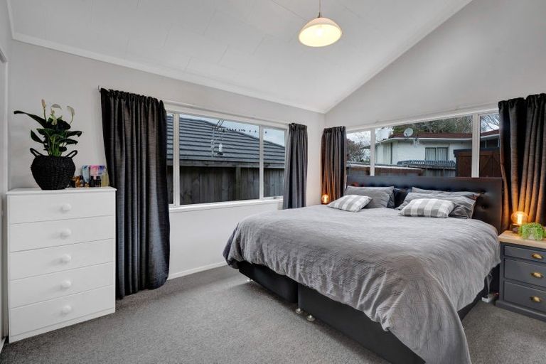 Photo of property in 19 Tainui Terrace, Inglewood, 4330