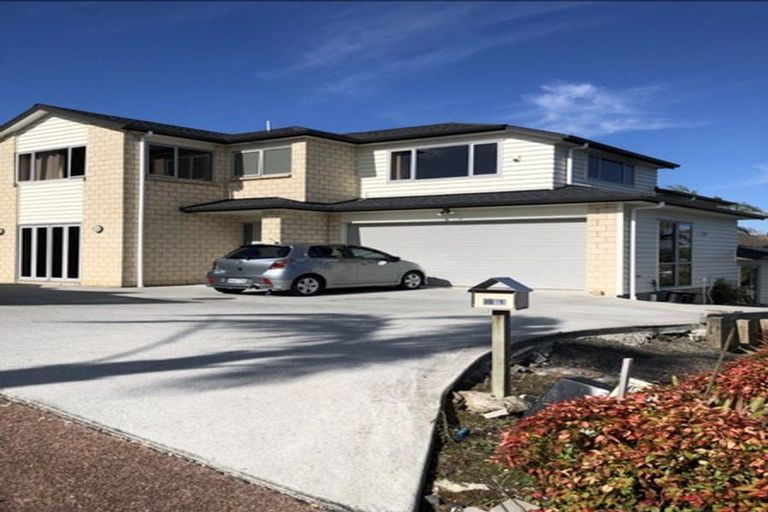 Photo of property in 41 Nimstedt Avenue, Oteha, Auckland, 0632