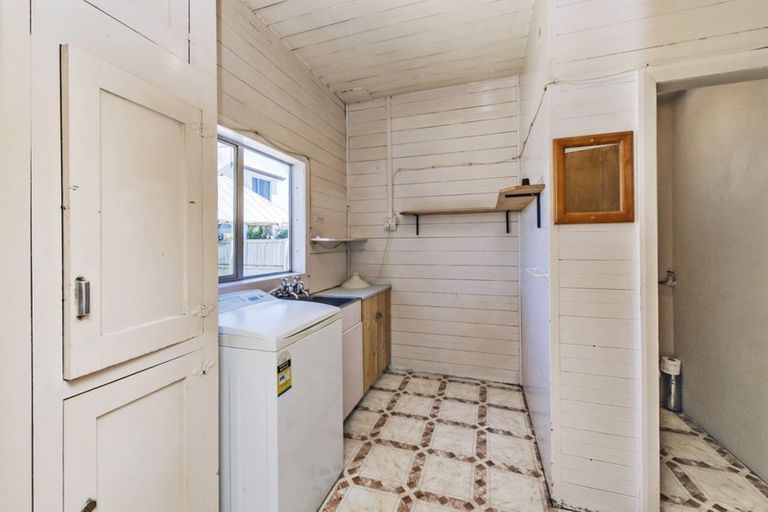 Photo of property in 680 Ferry Road, Woolston, Christchurch, 8023