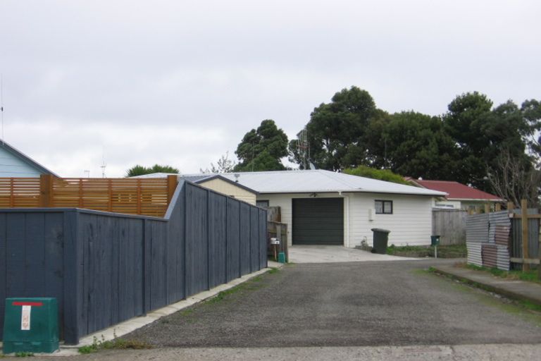 Photo of property in 93 Hillcrest Drive, Kelvin Grove, Palmerston North, 4414