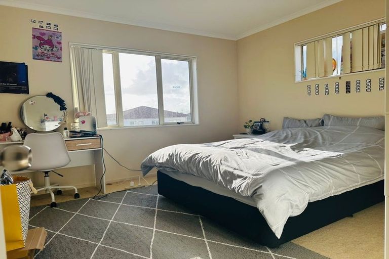 Photo of property in 8 Magnolia Place, Flat Bush, Auckland, 2016