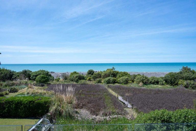 Photo of property in 2 Collison Terrace, Haumoana, 4102