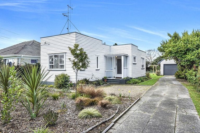 Photo of property in 216 Fox Street, Hamilton East, Hamilton, 3216