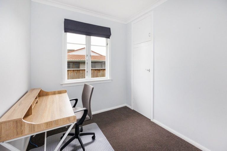 Photo of property in 35a Puriri Terrace, Roslyn, Palmerston North, 4414