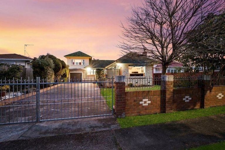 Photo of property in 8 Browns Avenue, Pakuranga, Auckland, 2010