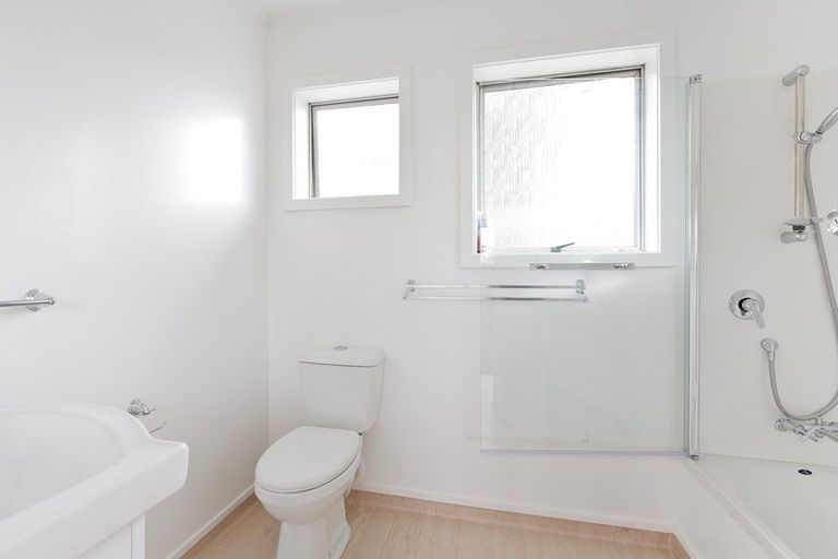 Photo of property in 5 Julian Place, Otara, Auckland, 2023