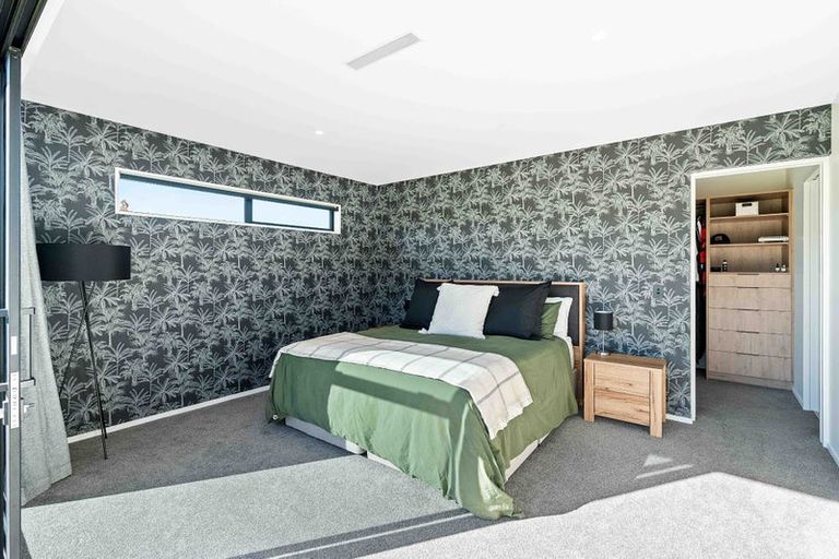 Photo of property in 19 Frank Ernest Crescent, Prebbleton, 7676