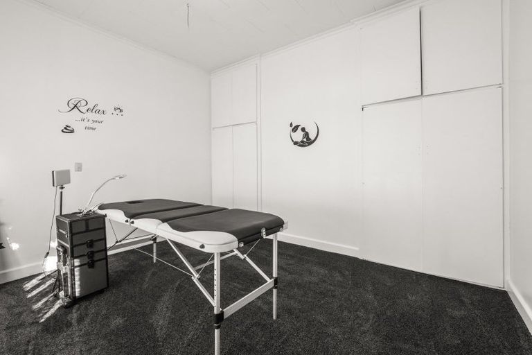 Photo of property in 74 Aitken Street, Ashburton, 7700