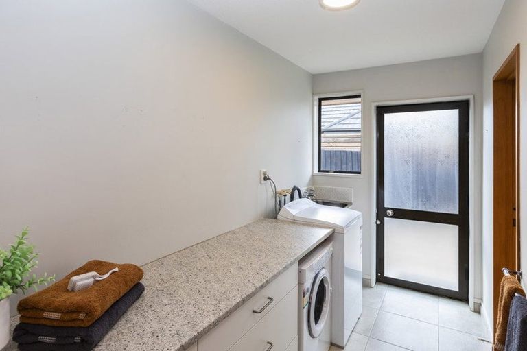 Photo of property in 22 Leander Street, Northcote, Christchurch, 8052