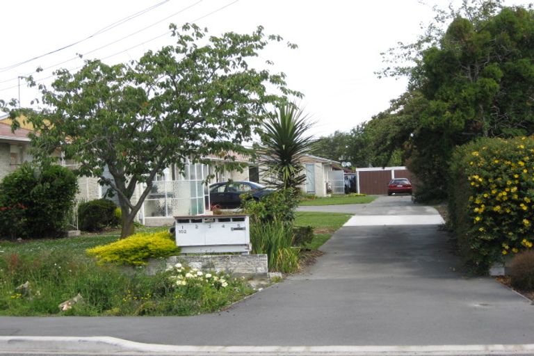 Photo of property in 2/102 Edward Avenue, Edgeware, Christchurch, 8013