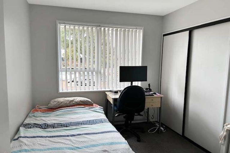 Photo of property in 12b Melford Close, Rangiora, 7400