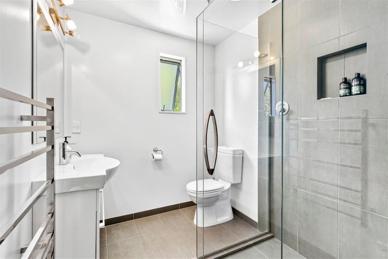 Photo of property in 9 Kowhatu Grove, Pohara, Takaka, 7183