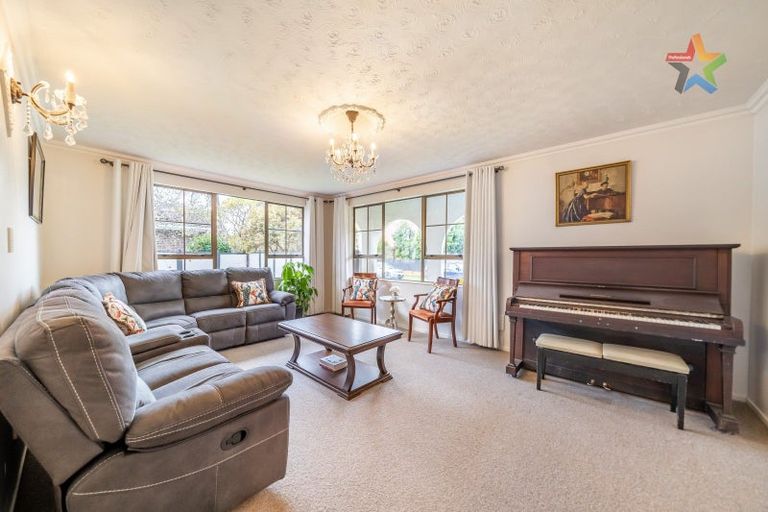 Photo of property in 2 Mcenroe Grove, Naenae, Lower Hutt, 5011