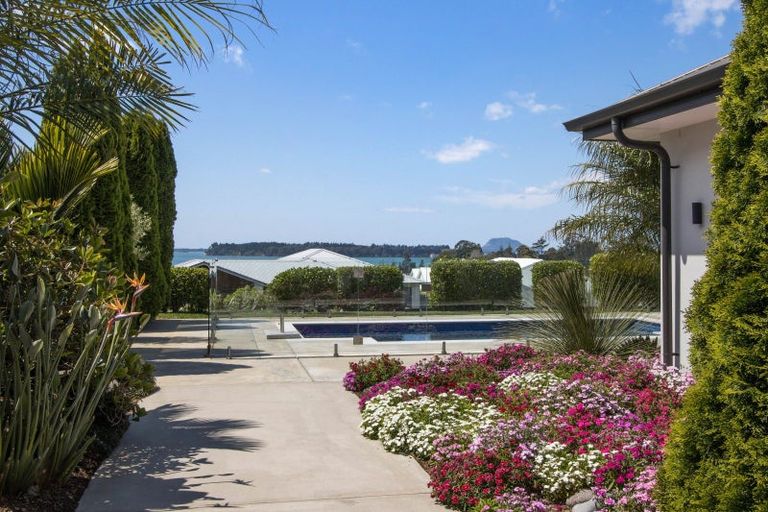 Photo of property in 9 Wairere Rise, Omokoroa, 3114