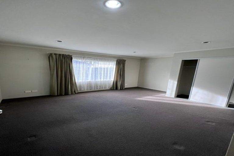 Photo of property in 14 Ritchie Crescent, Takanini, 2112