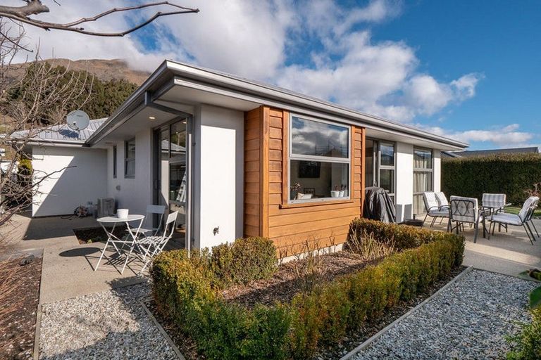 Photo of property in 63 Risinghurst Terrace, Lower Shotover, Queenstown, 9304