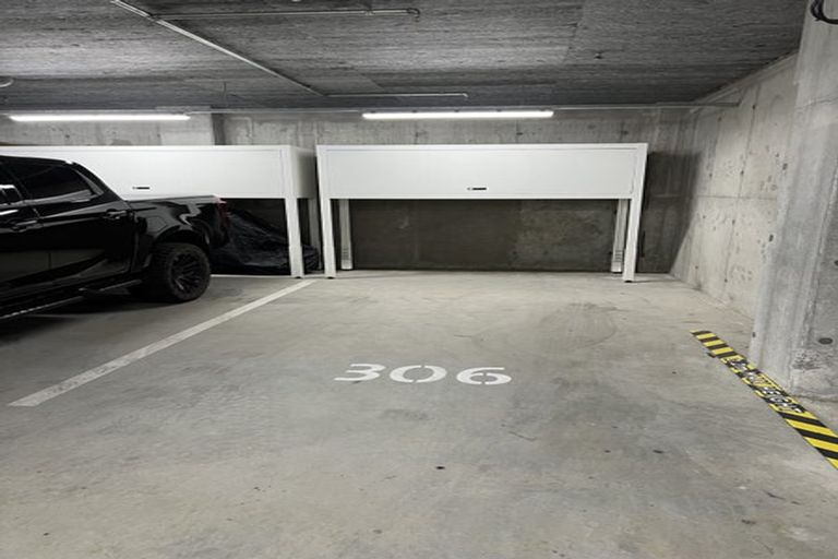 Photo of property in 305/34u Red Oaks Drive, Frankton, Queenstown, 9300