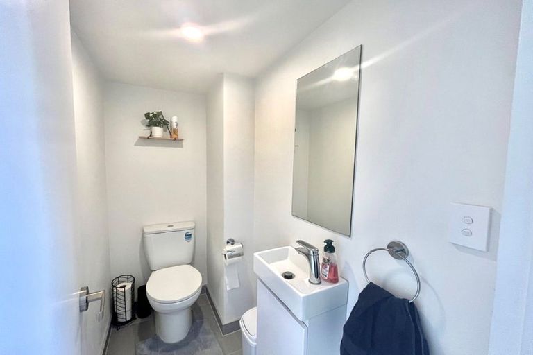 Photo of property in 19 Artistry Lane, Papakura, 2110