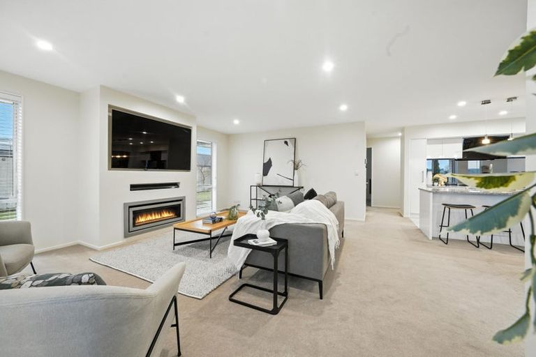 Photo of property in 85 Tiritiri Moana Drive, Pegasus, 7612